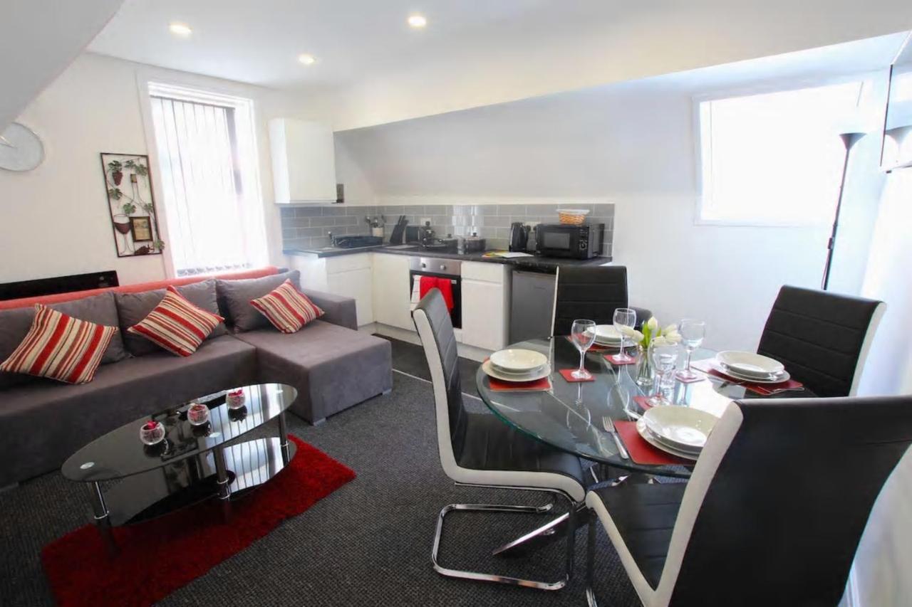 Coast Accommodation Station Road Apartments Blackpool Exterior foto