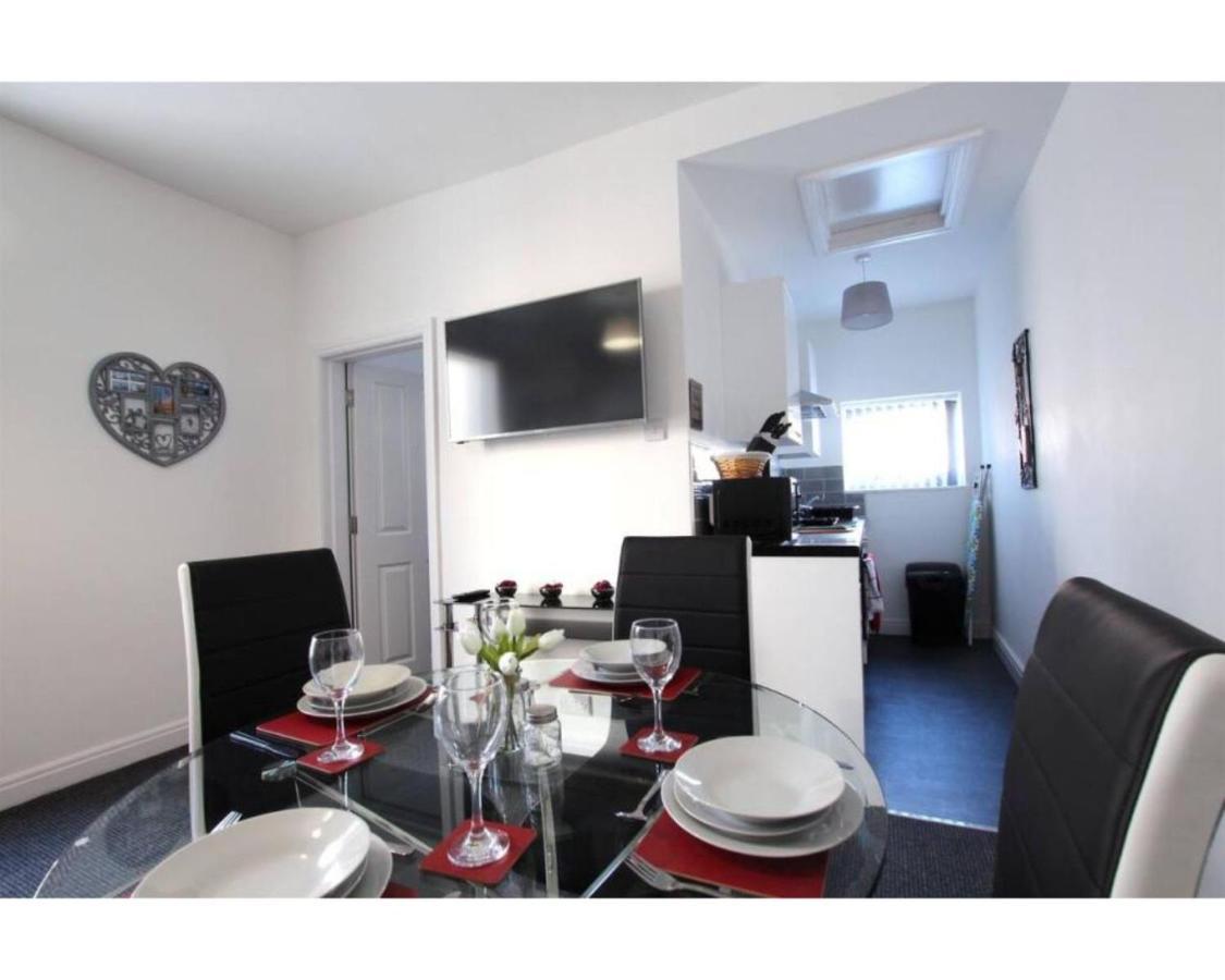Coast Accommodation Station Road Apartments Blackpool Exterior foto
