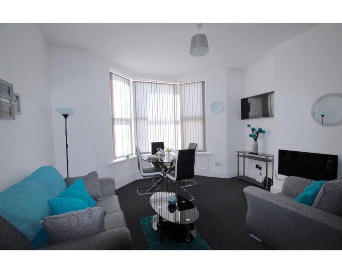 Coast Accommodation Station Road Apartments Blackpool Exterior foto
