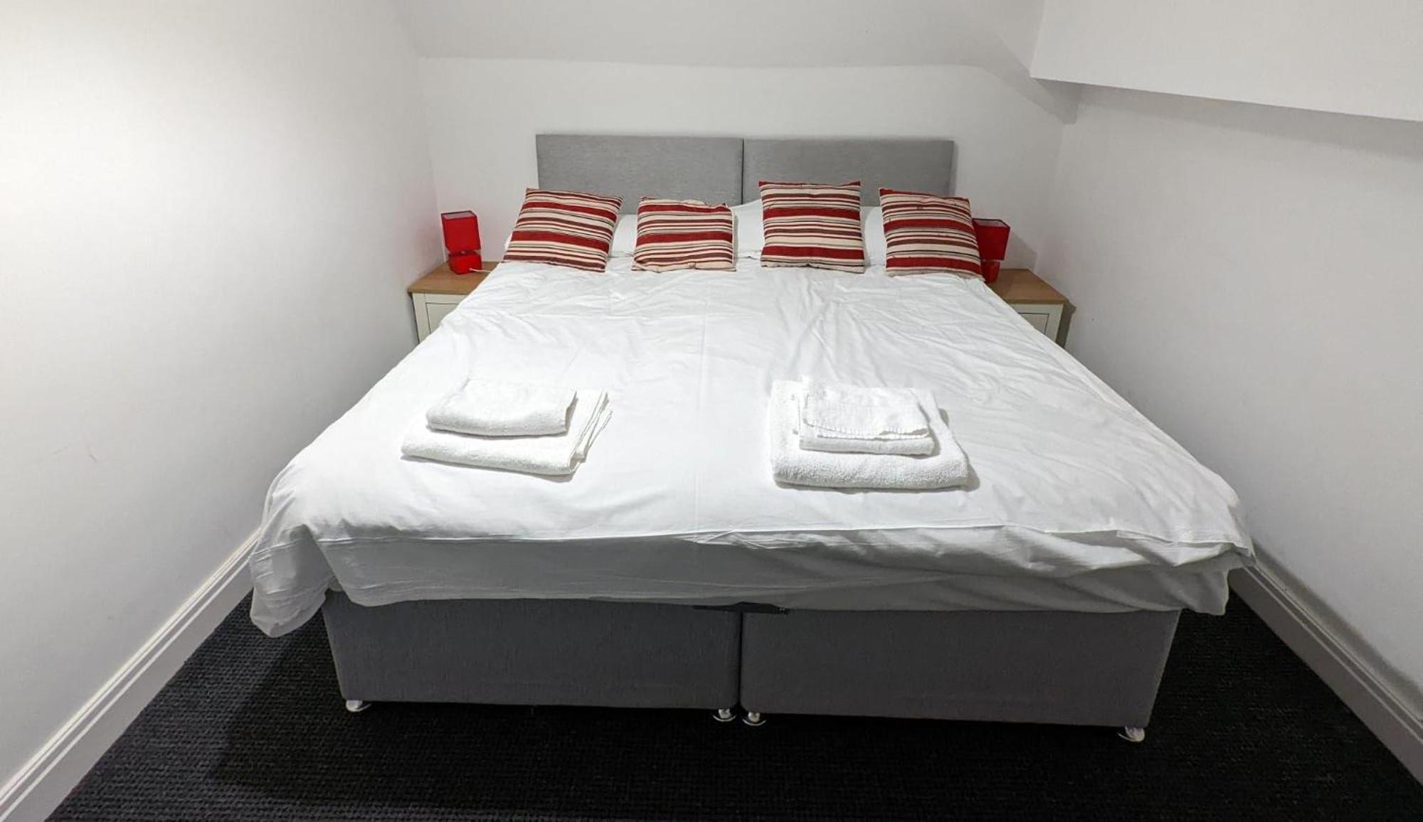 Coast Accommodation Station Road Apartments Blackpool Zimmer foto
